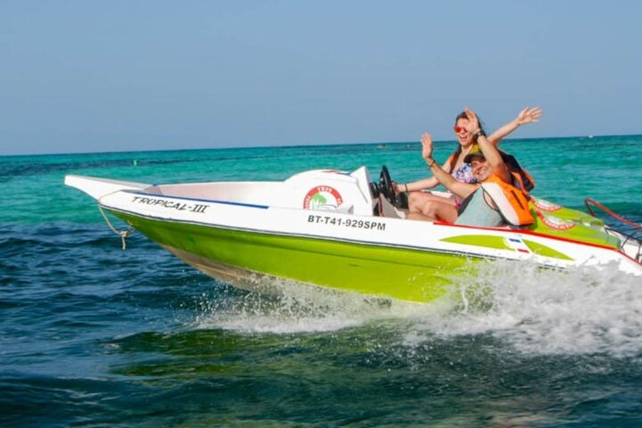 Speedboat Experience in Cap Cana with Snorkelling - Photo 1 of 5
